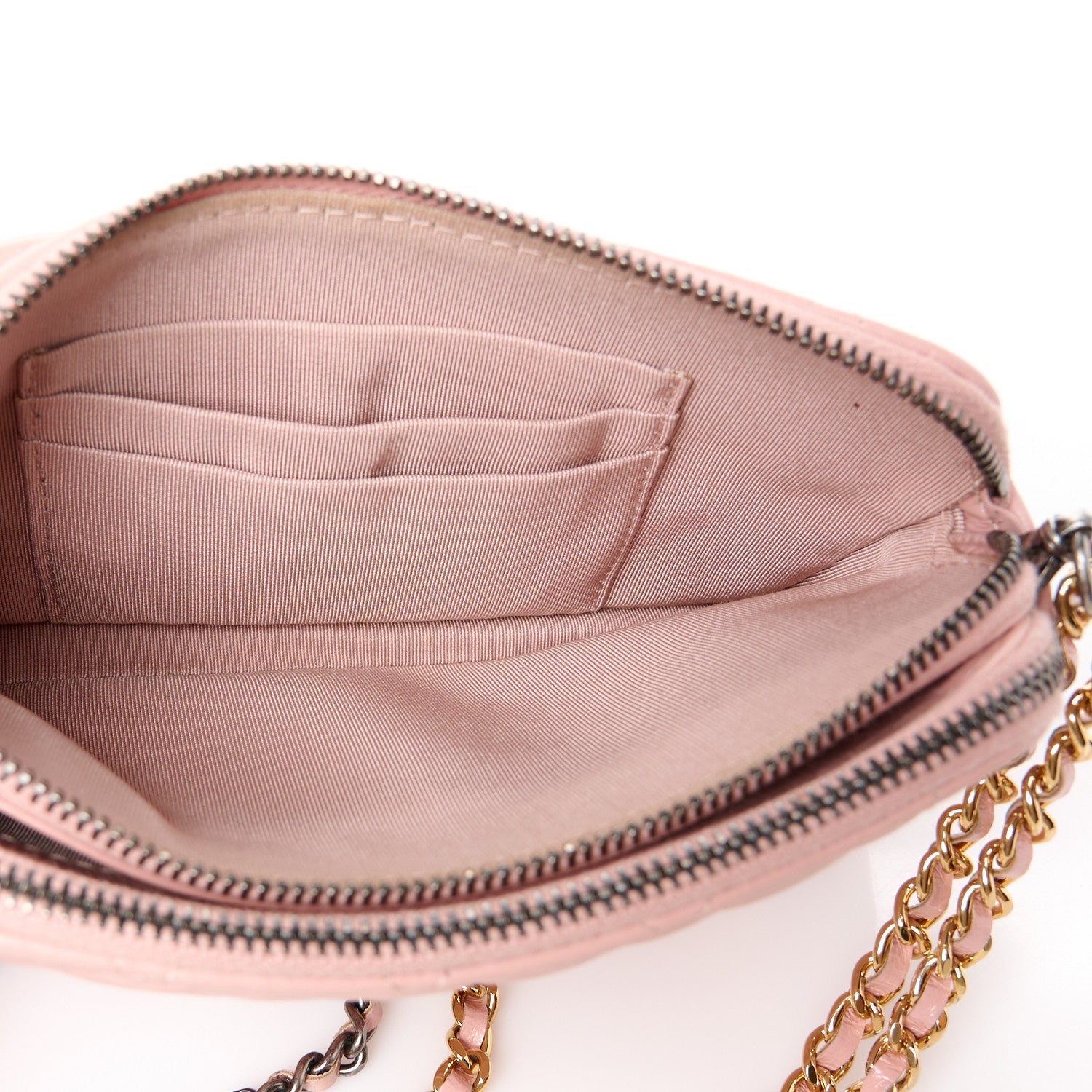 Aged Calfskin Quilted Small Gabrielle Clutch With Chain Light Pink
