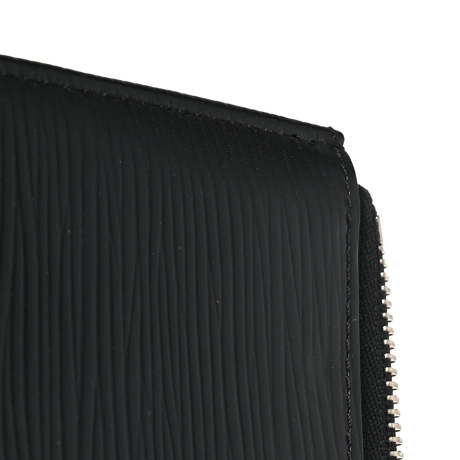 Epi Pochette Jour GM Black