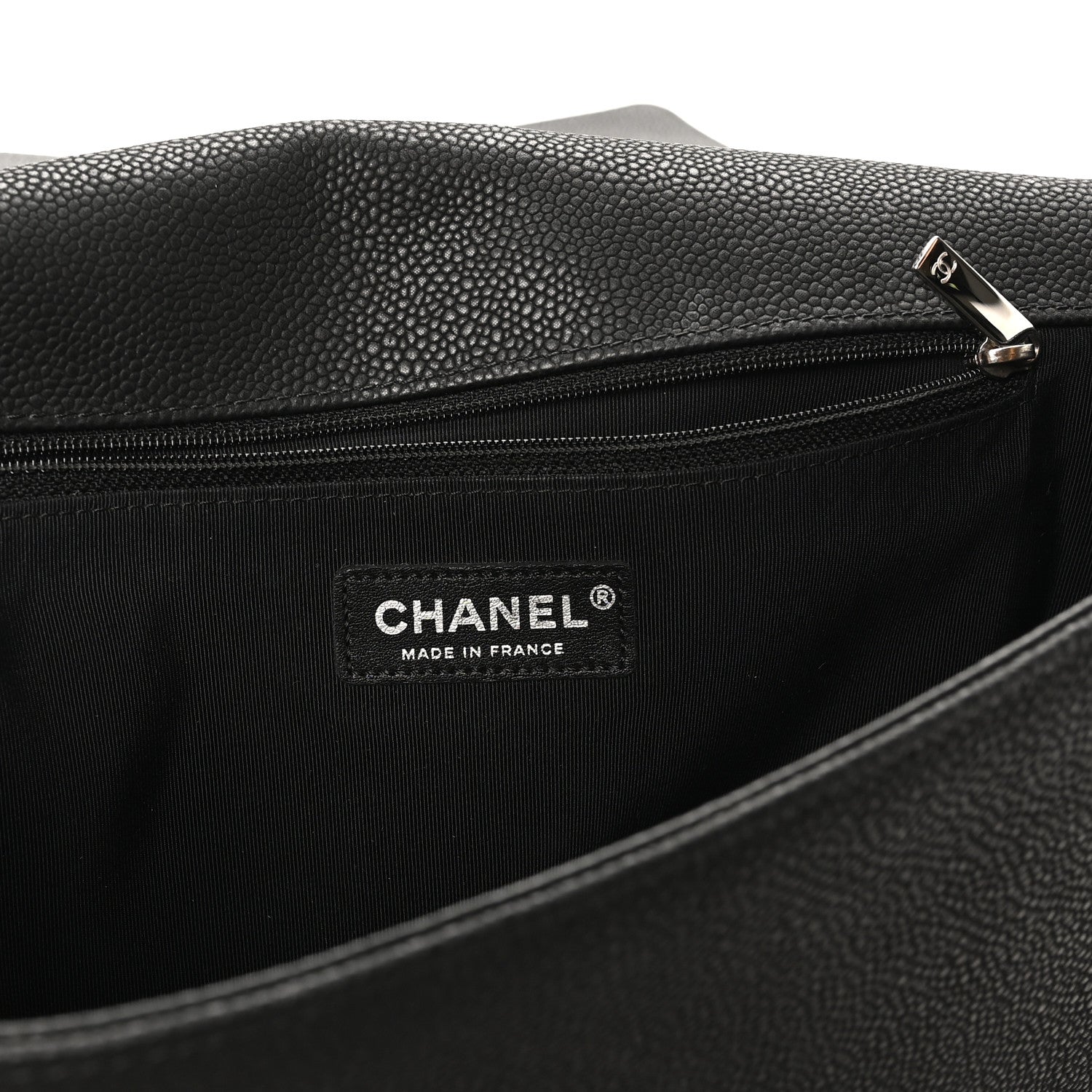 Caviar Quilted Large Boy Flap Black