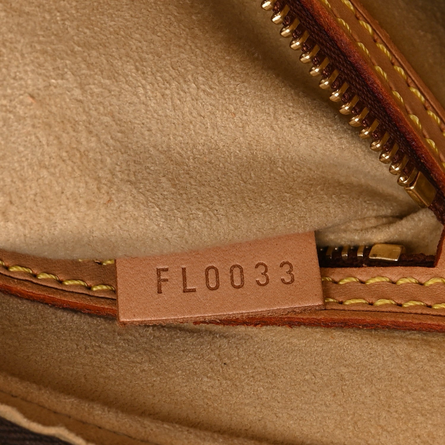 Monogram Looping MM