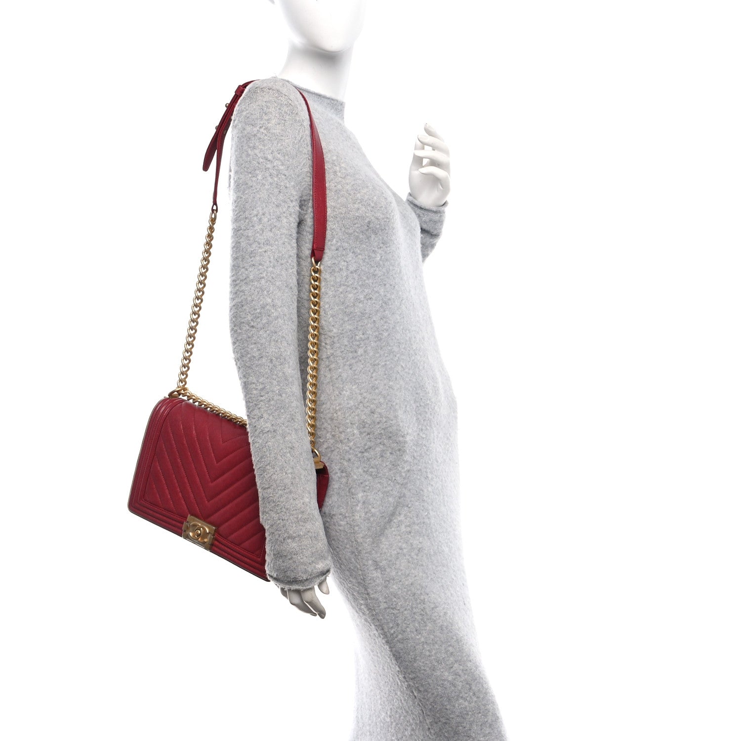 Caviar Chevron Quilted New Medium Boy Flap Red