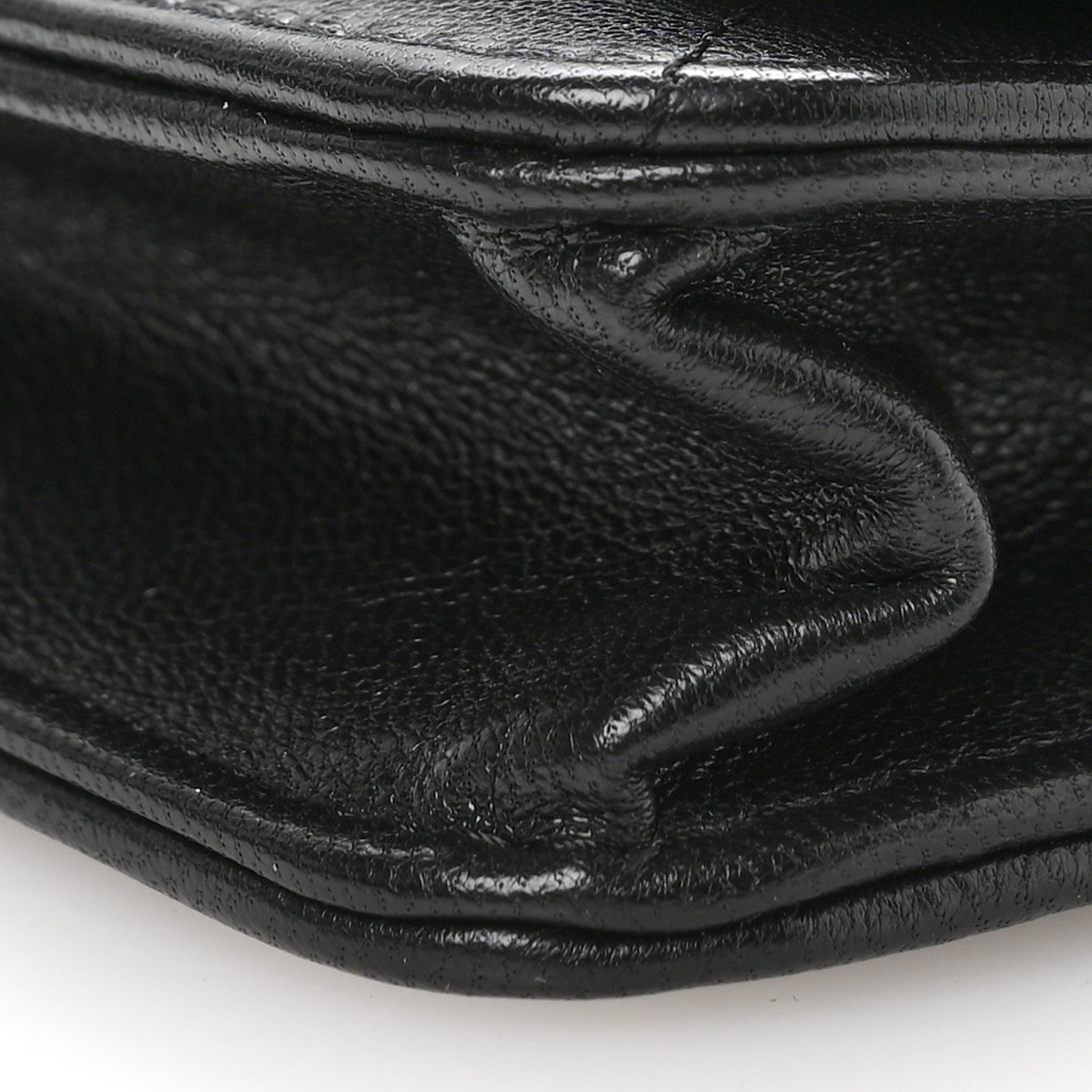 Lambskin Quilted Chanel 19 Wallet On Chain WOC Black