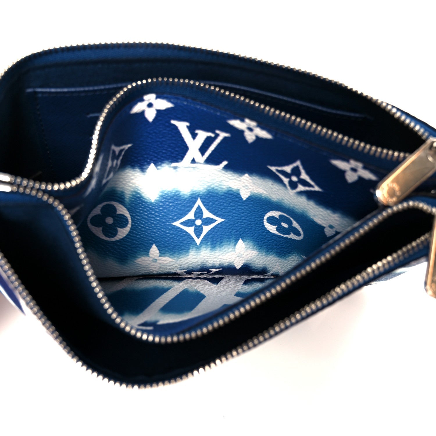 Monogram Giant Escale Double Zip Pochette Blue