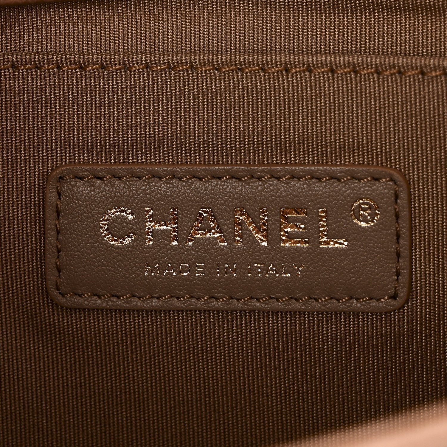 Caviar Chevron Quilted Medium Boy Flap Light Brown