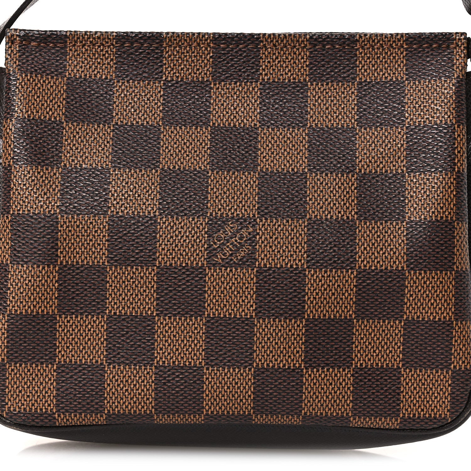 Damier Ebene Trousse Make Up Bag Pochette