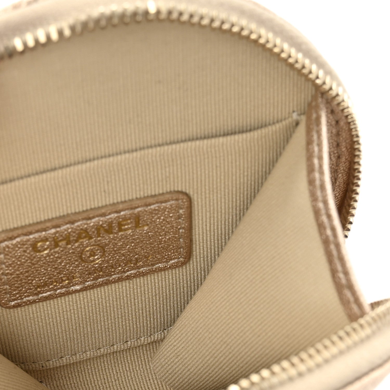 Metallic Lambskin Quilted Round Clip On Coin Purse Airpods Case Gold