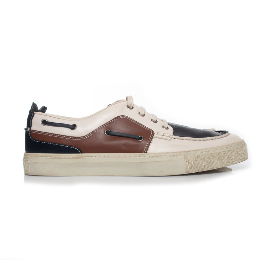 Men's Gucci leather deck shoes