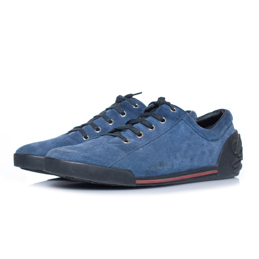 Men's Gucci Blue suede trainers