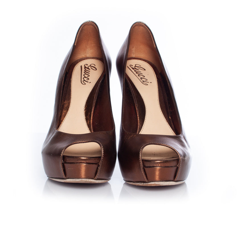 Women's Gucci Gold Sofia peep-toe pumps