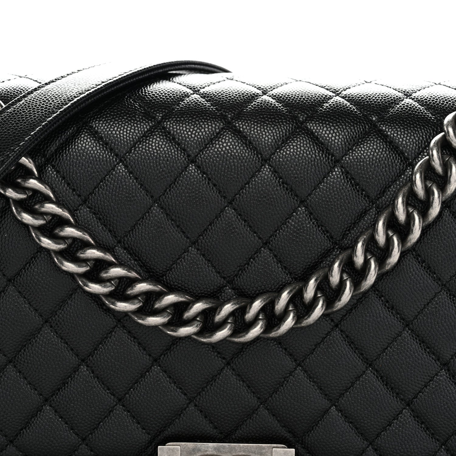 Caviar Quilted New Medium Boy Flap Black
