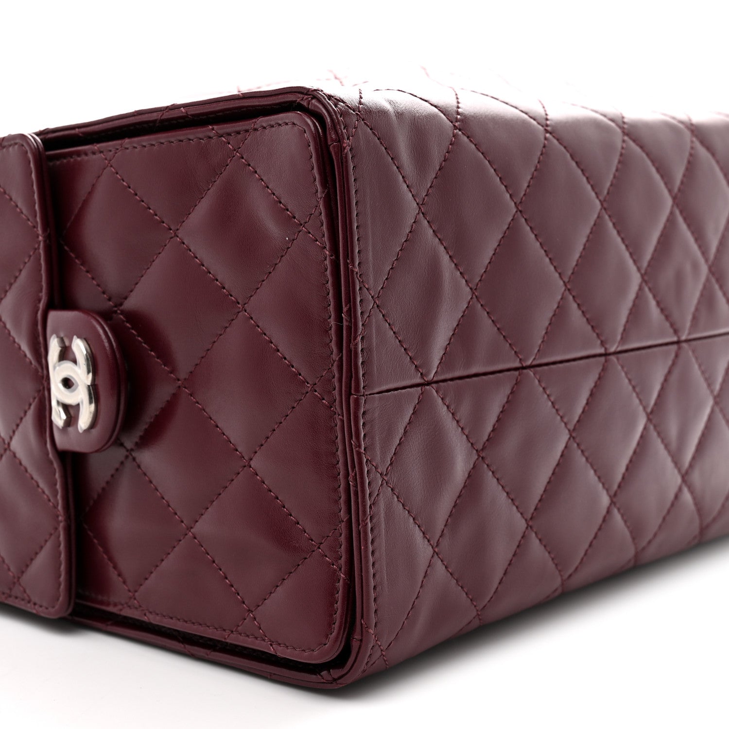 Shiny Crumpled Calfskin Quilted Medium Chanel 25 Handbag Dark Burgundy