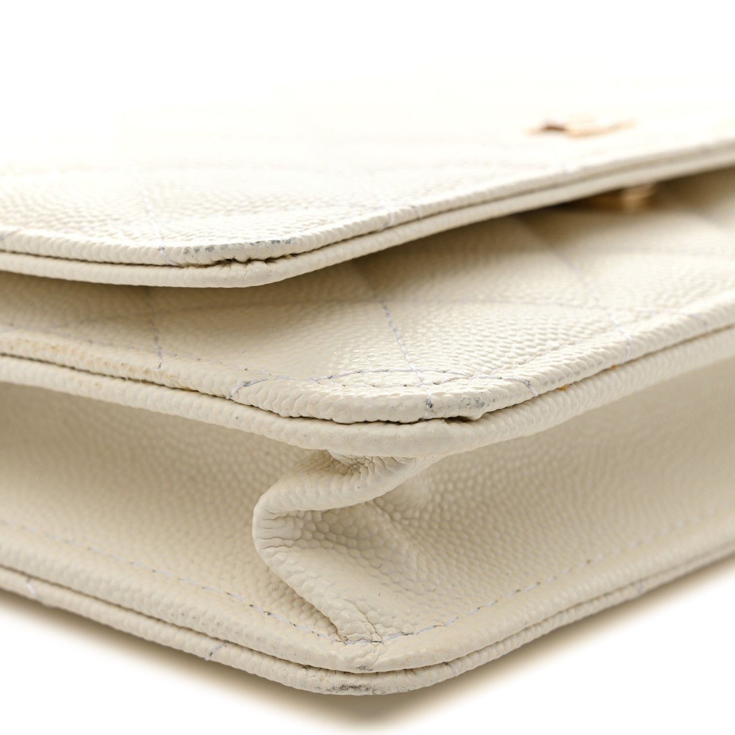 Caviar Quilted Wallet on Chain WOC White