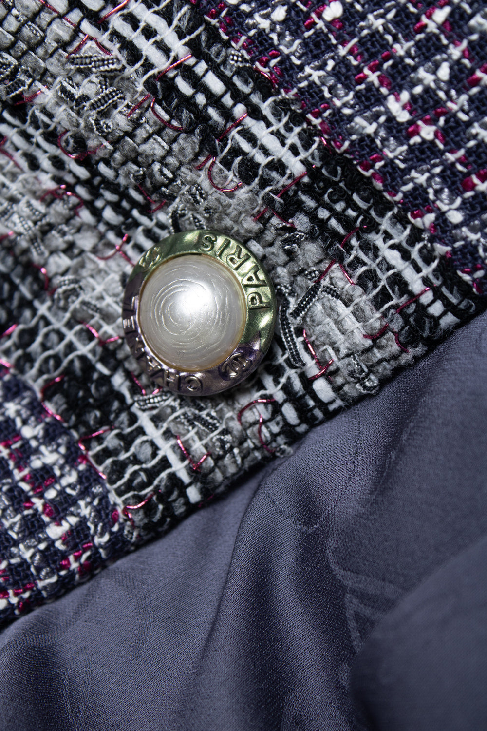 Women's Chanel purple tweed blazer with lurex