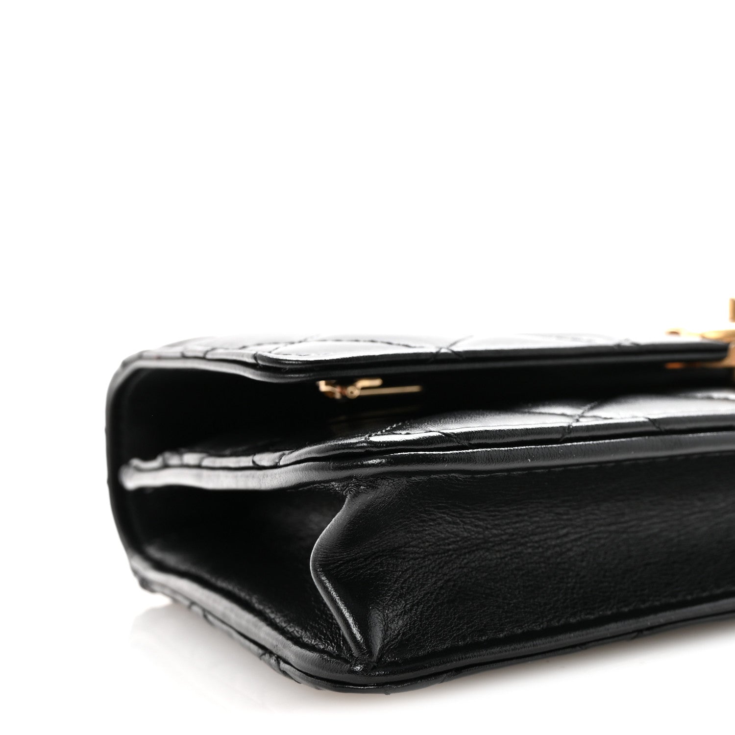 Calfskin Quilted Perfect Fit Wallet On Chain WOC Black