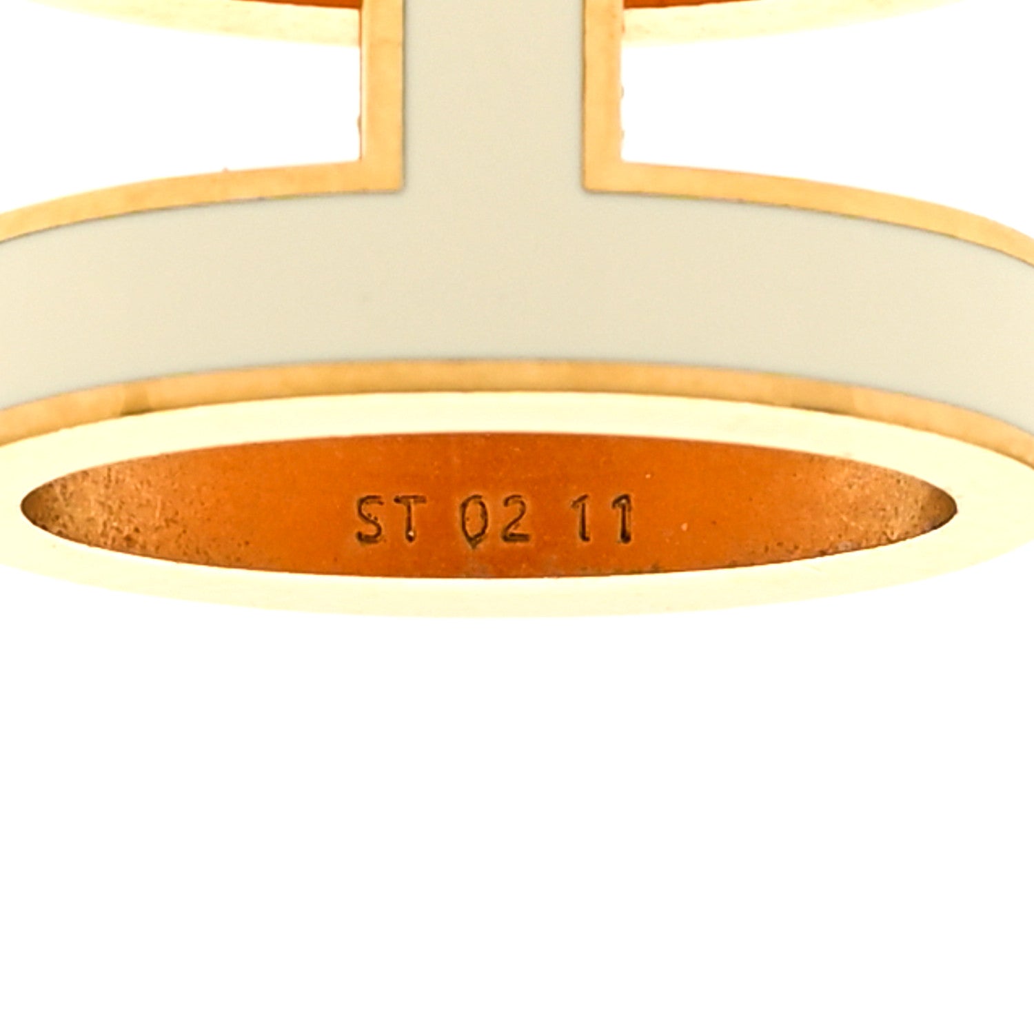 Lacquered Gold Pop H Pendant White