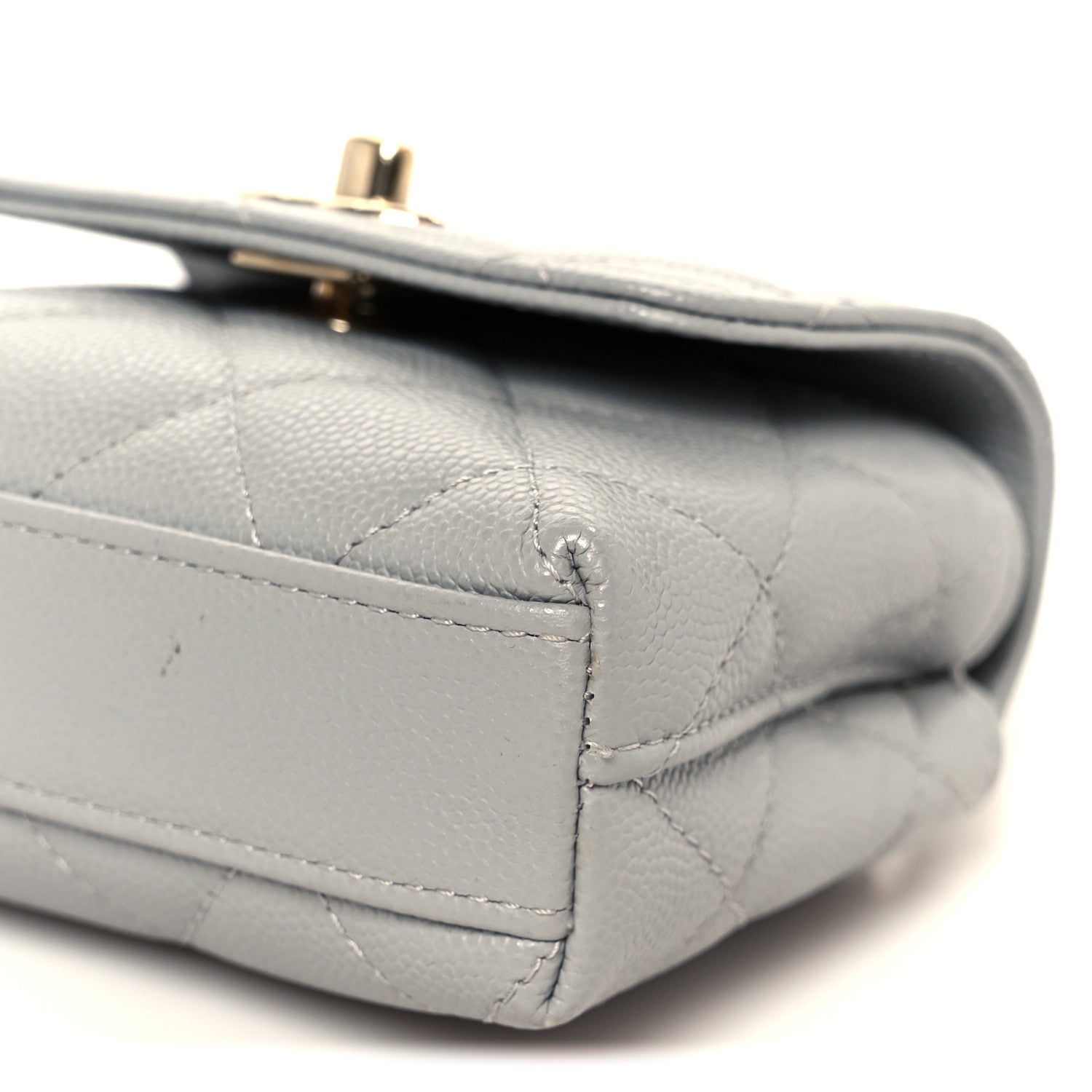 Caviar Quilted Nano Coco Handle Clutch With Chain Grey