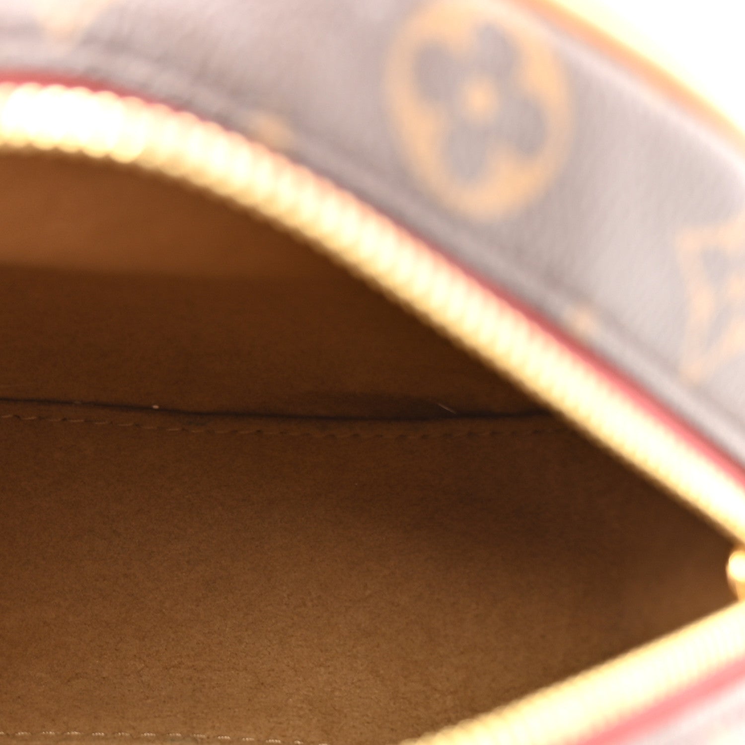 Monogram Boite Chapeau Souple PM