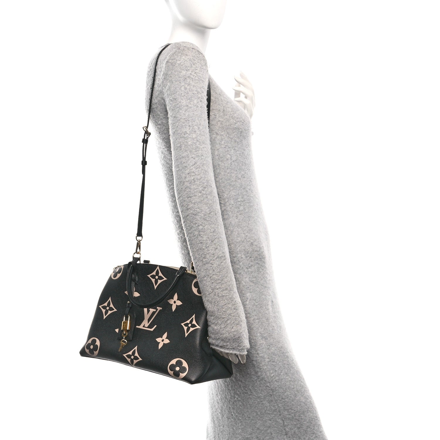 Empreinte Monogram Giant Grand Palais Black Beige