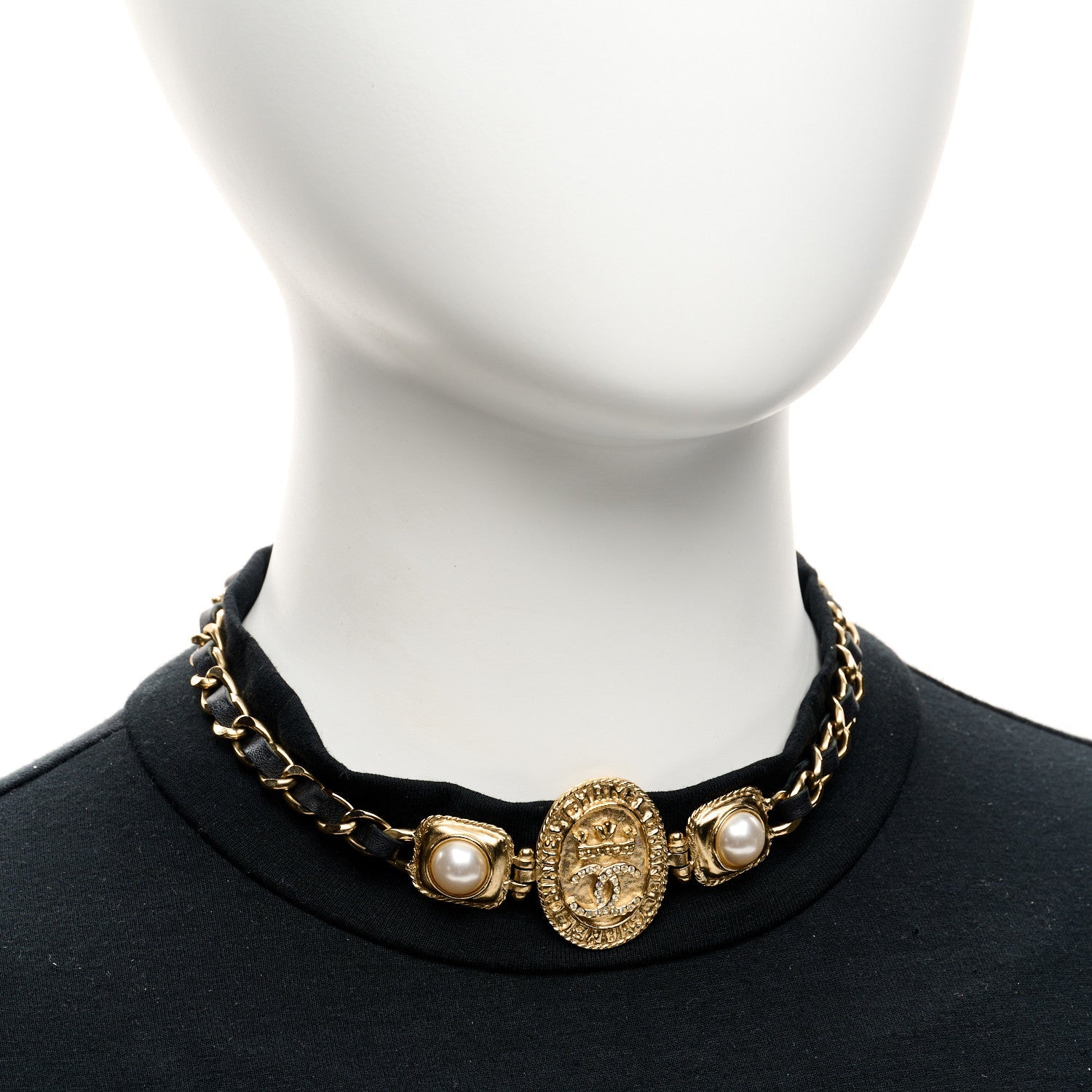 Lambskin Pearl CC Oval Shield Choker Necklace Gold Black