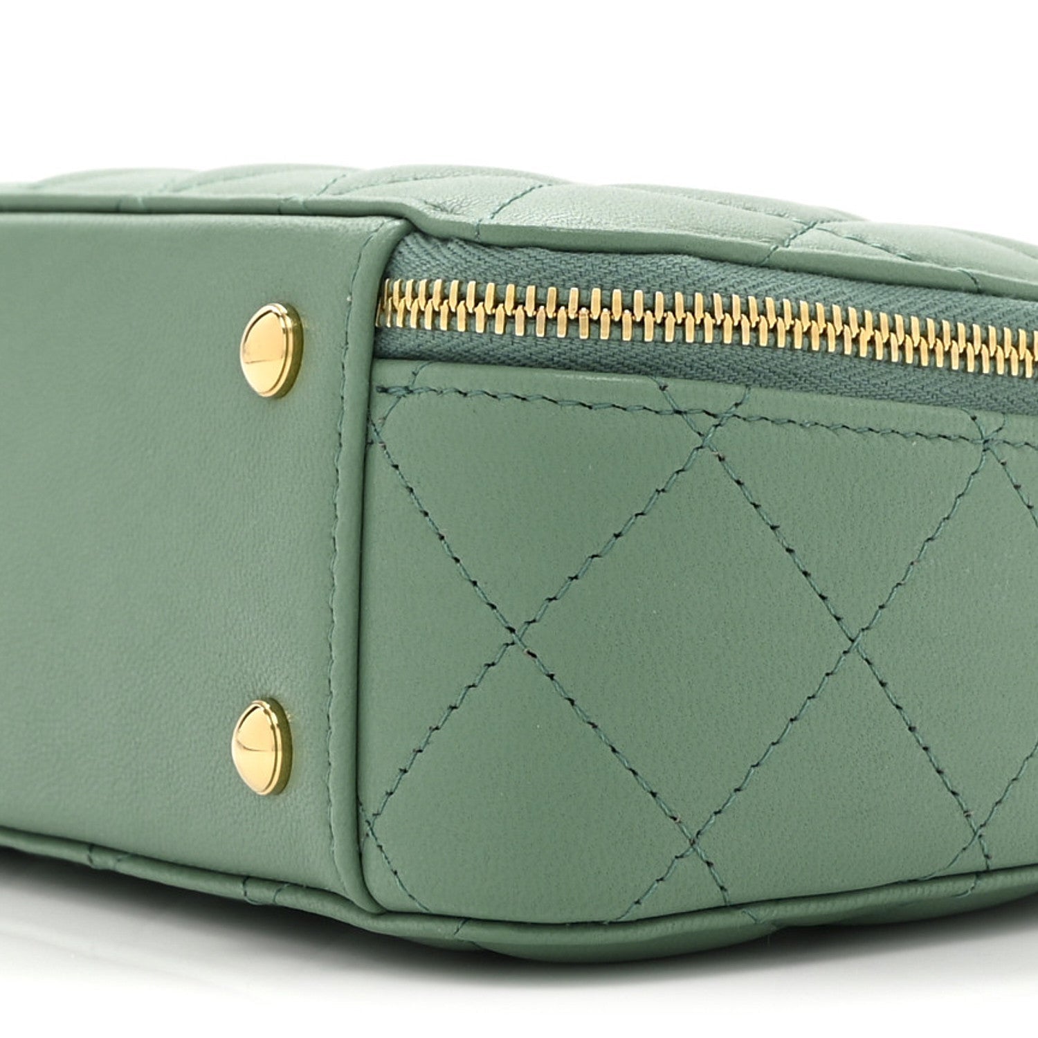Lambskin Quilted Chic Riviera Top Handle Vanity Case Green
