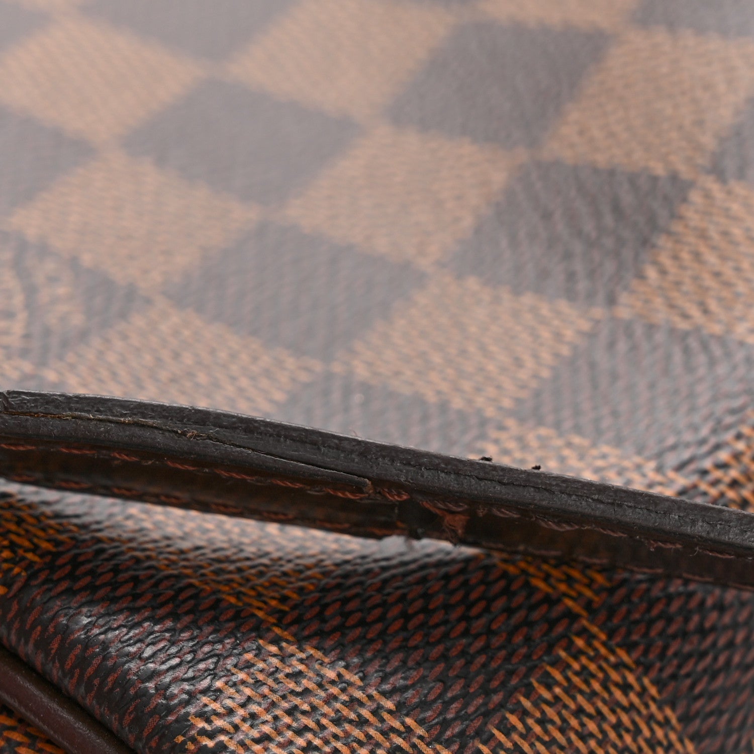 Damier Ebene Eva Clutch