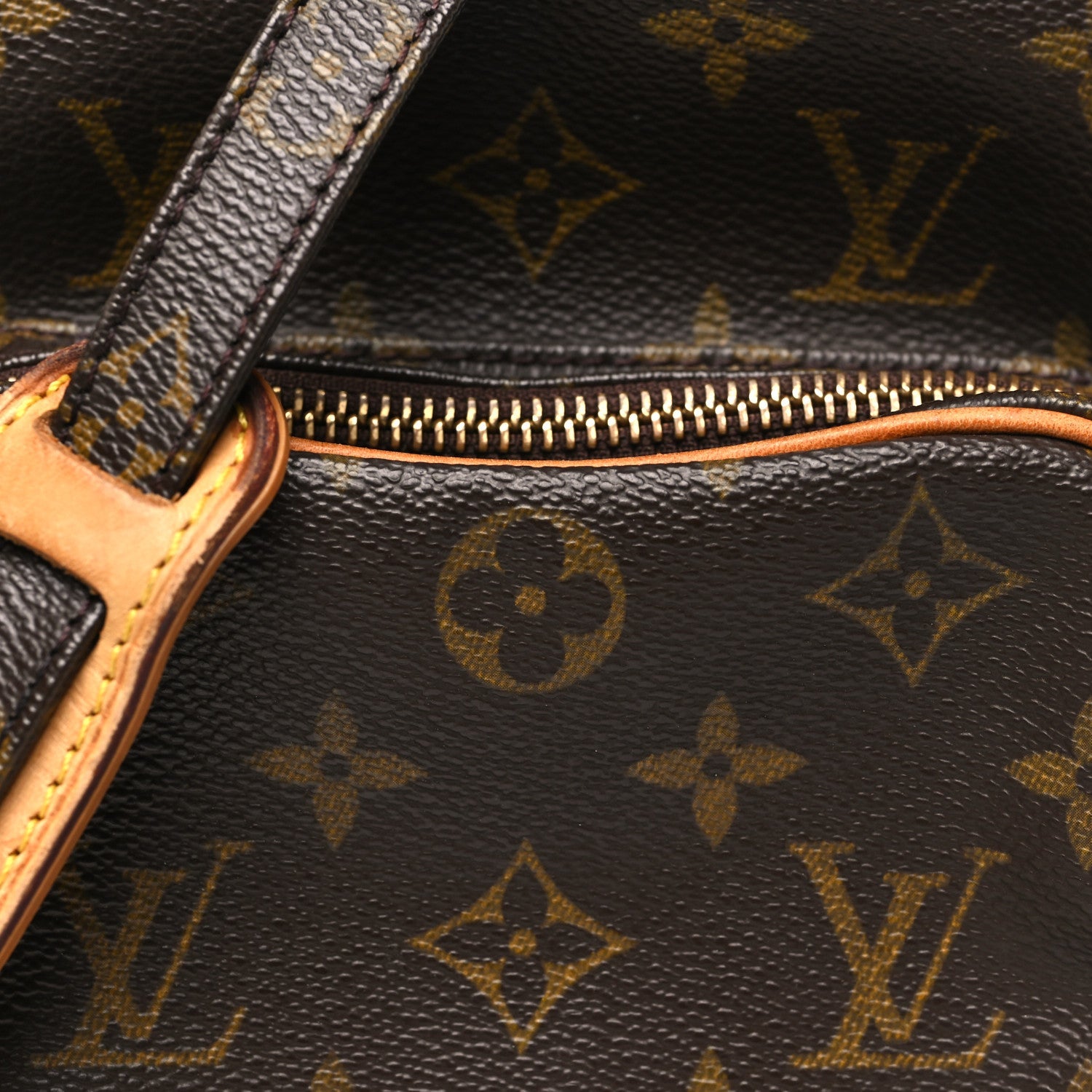 Monogram Amazone