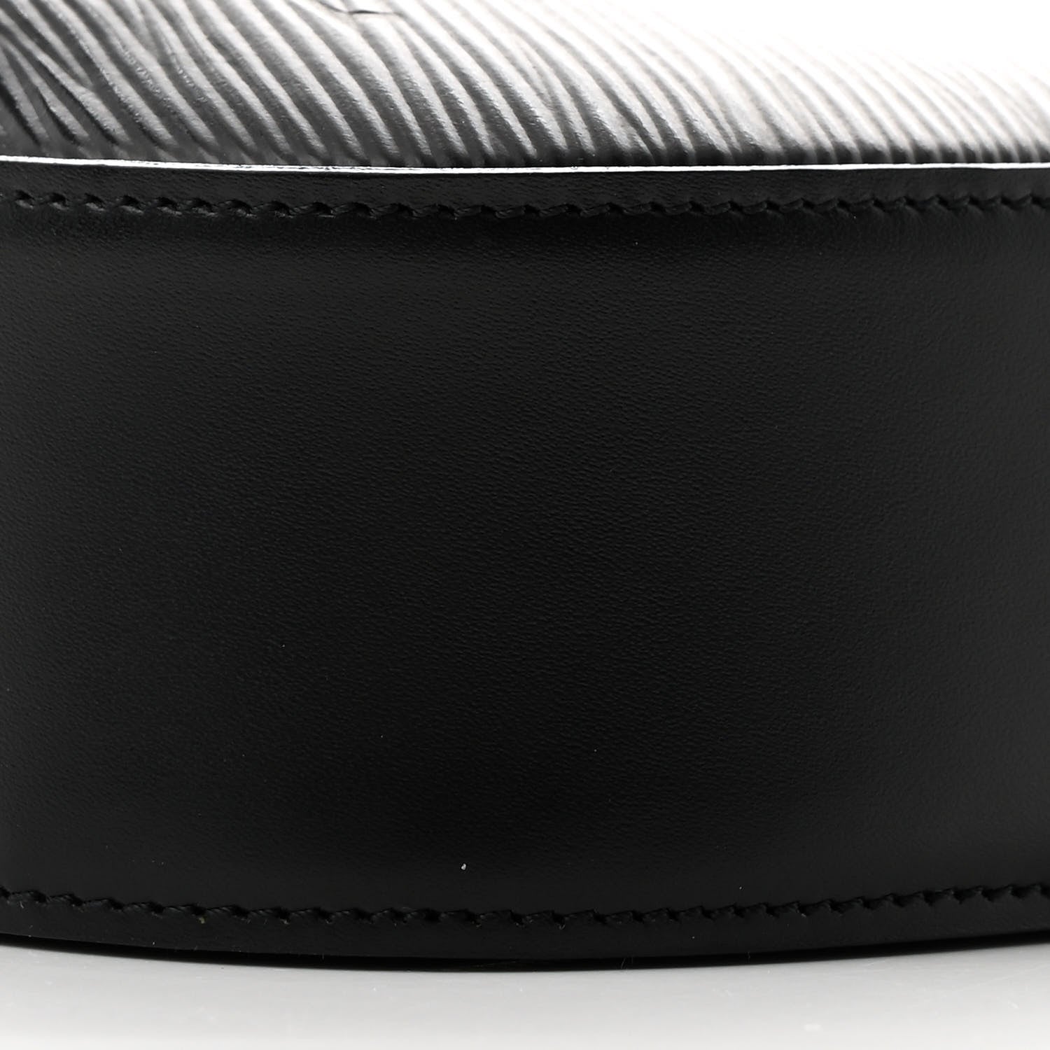 Epi Reverie Black