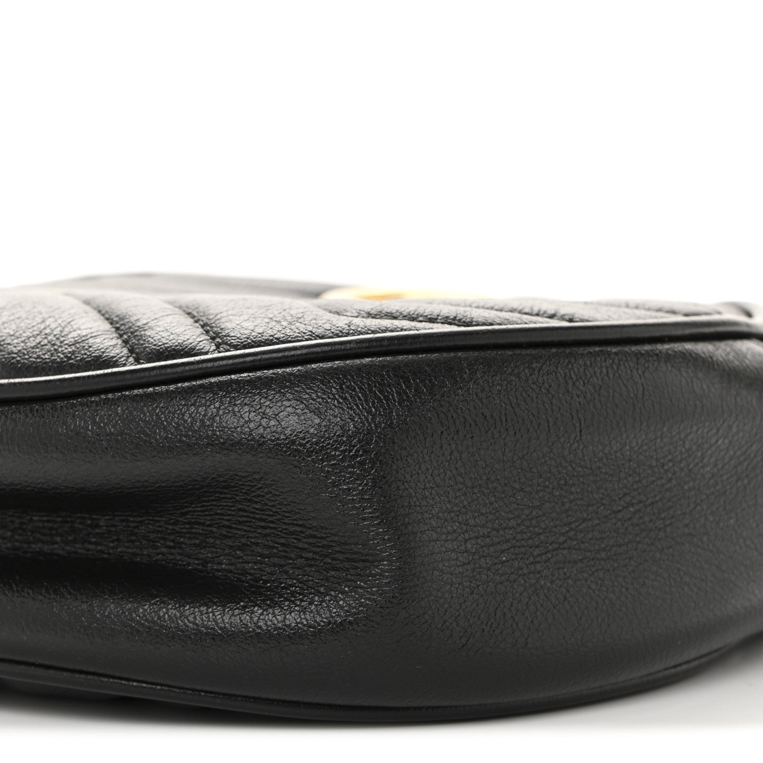 Azalea Calfskin Matelasse Heart Mini GG Marmont Round Shoulder Bag Black