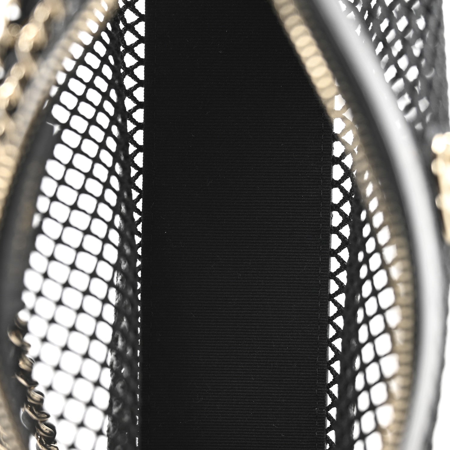 Mesh Shiny Lambskin Clutch With Chain  Black