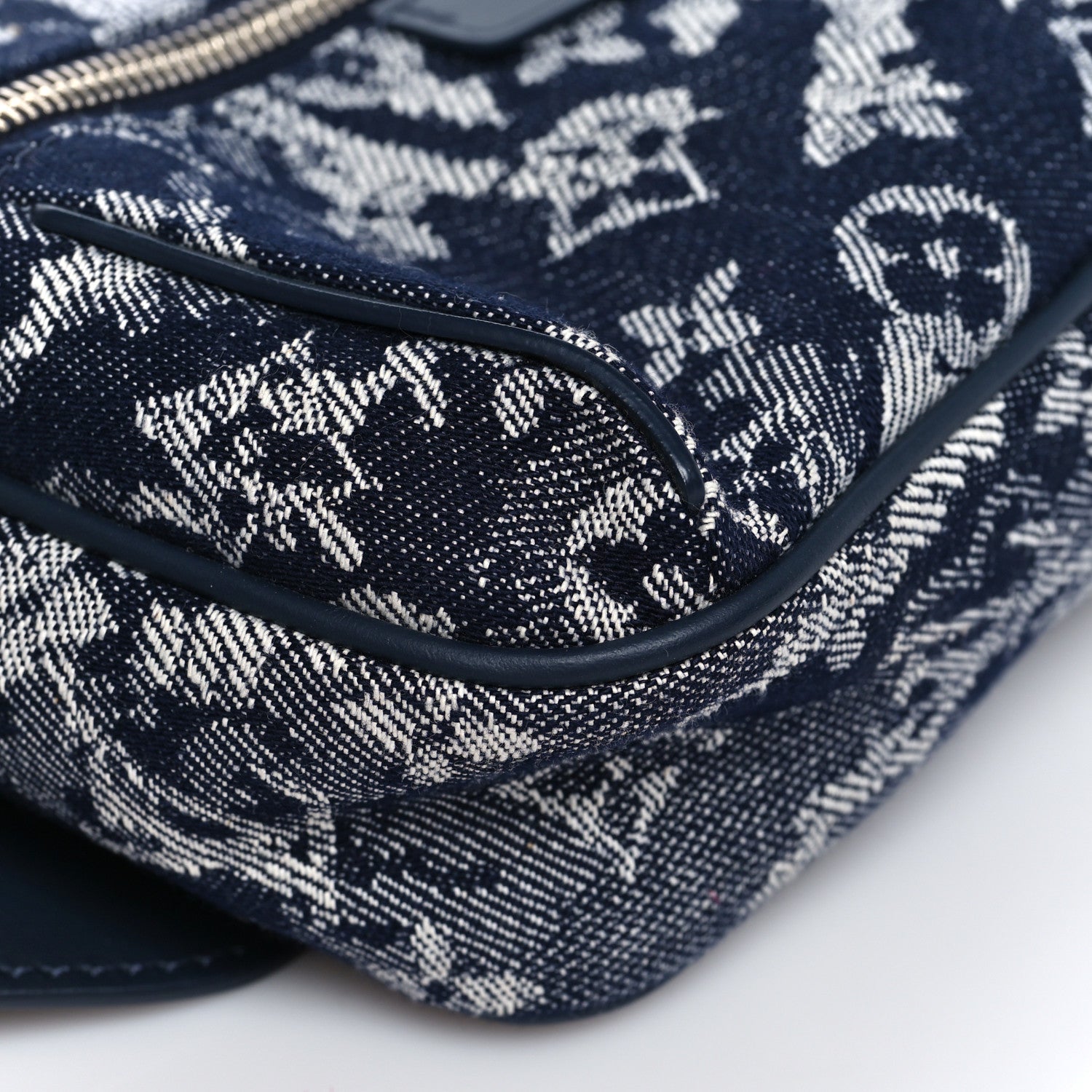 Monogram Tapestry Canvas Monogram Outdoor Bumbag Bleu