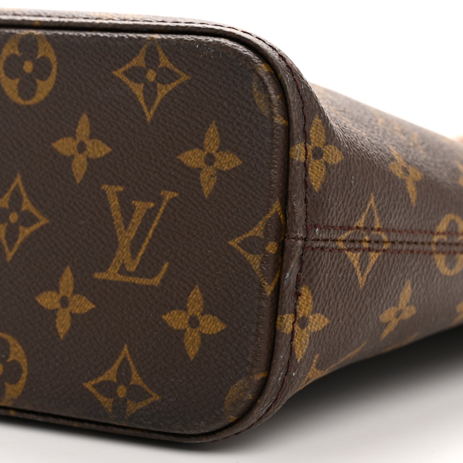 Monogram Luco