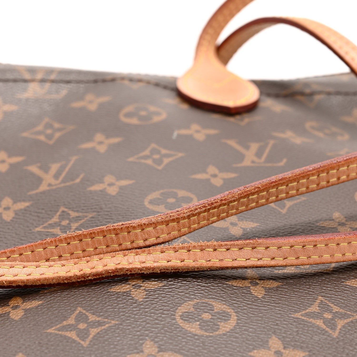 Monogram Carry It