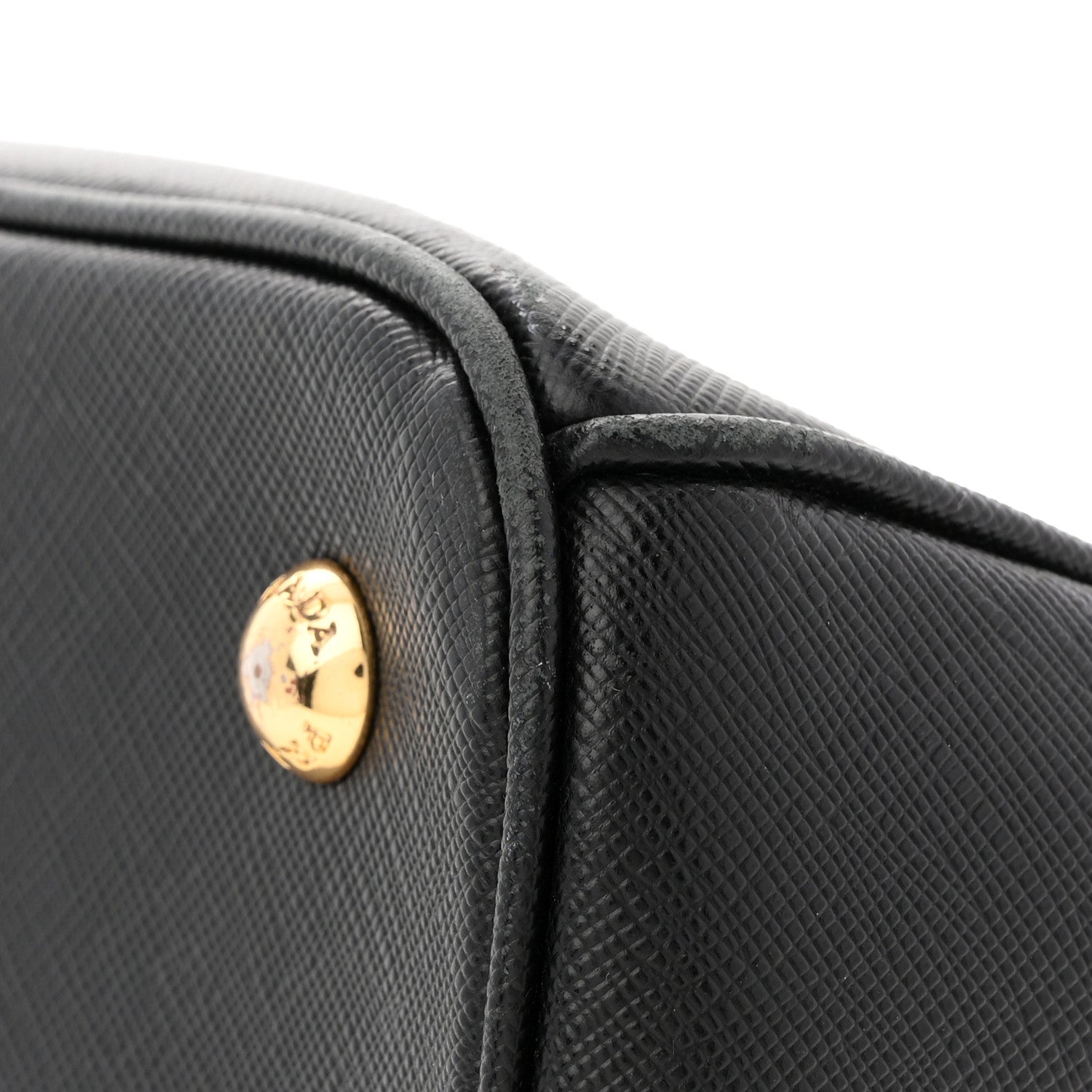 Saffiano Medium Galleria Double Zip Tote Black