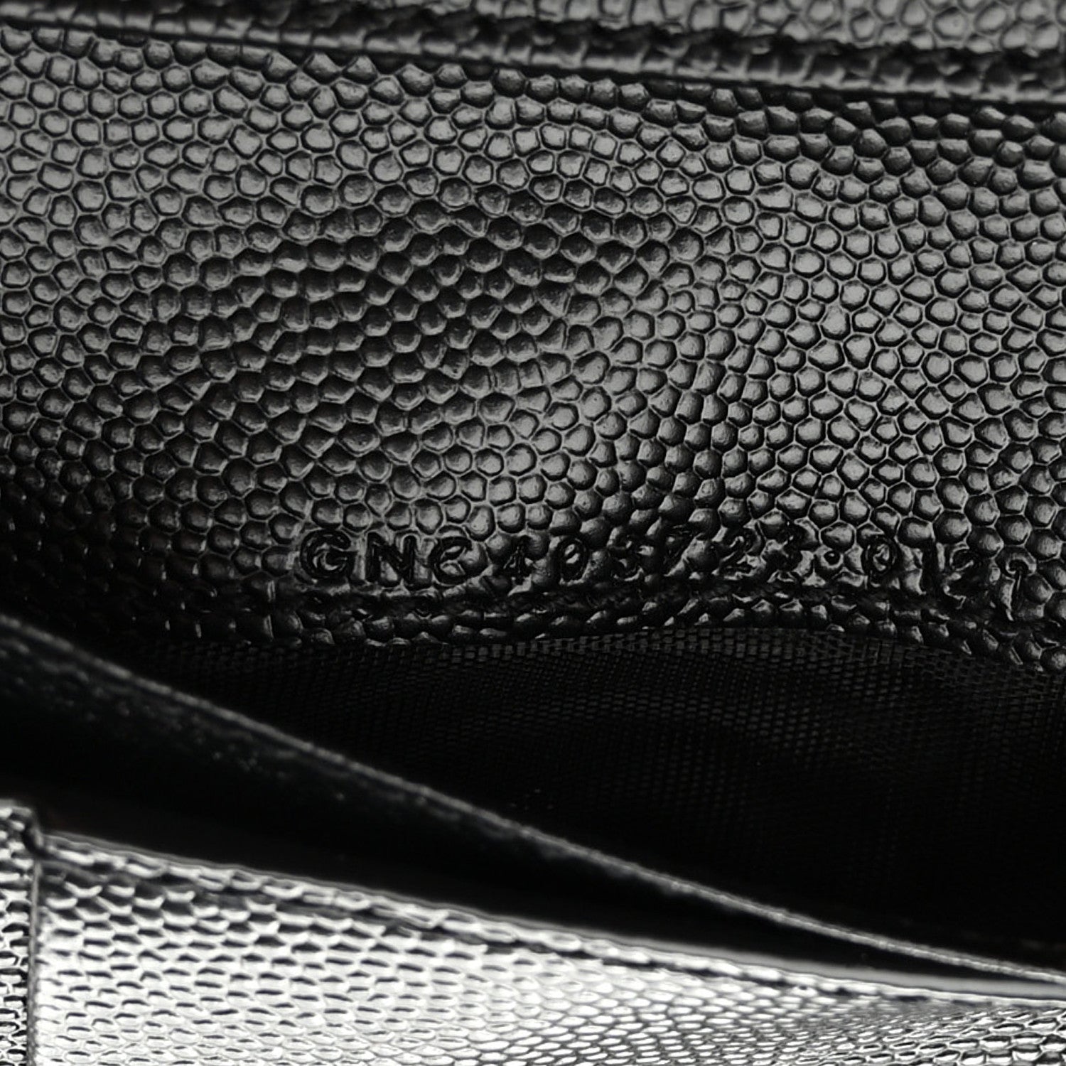 Grain De Poudre Matelasse Chevron Monogram Compact Zip Around Wallet Black