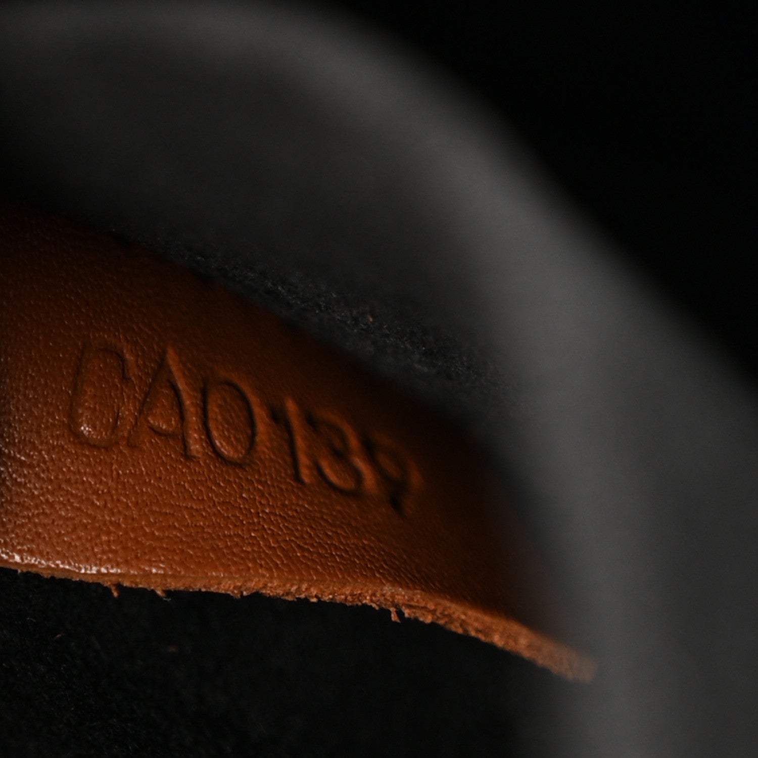 Reverse Monogram Dauphine MM