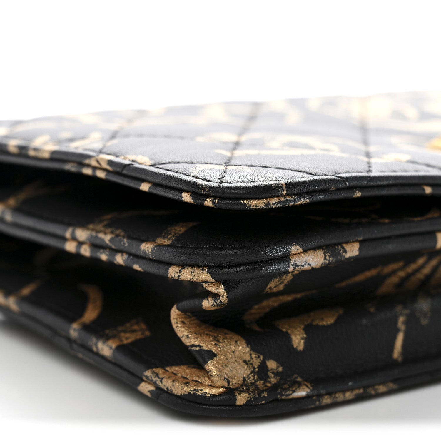 Calfskin Quilted Graffiti Pyramid Wallet On Chain WOC Black
