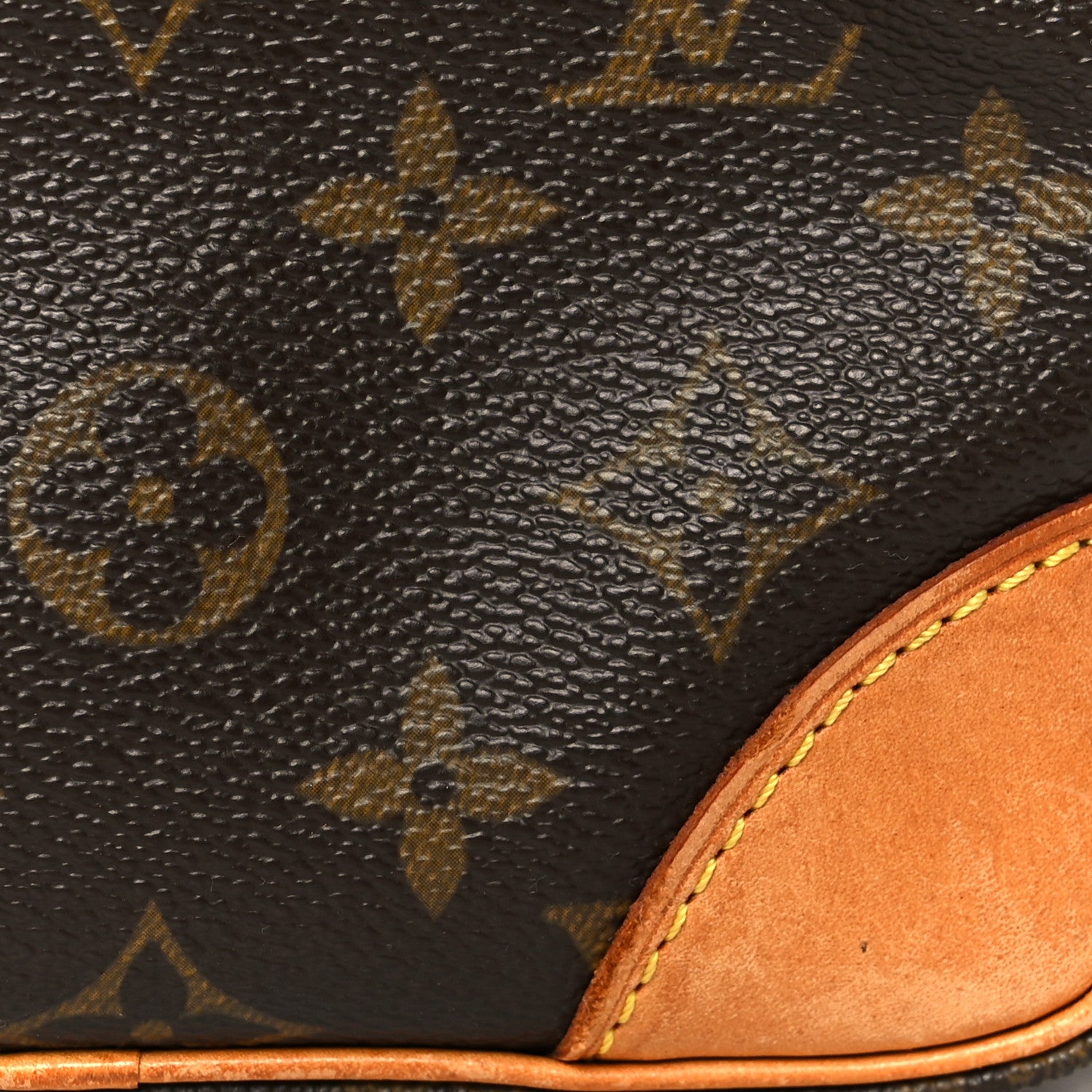 Monogram Amazone
