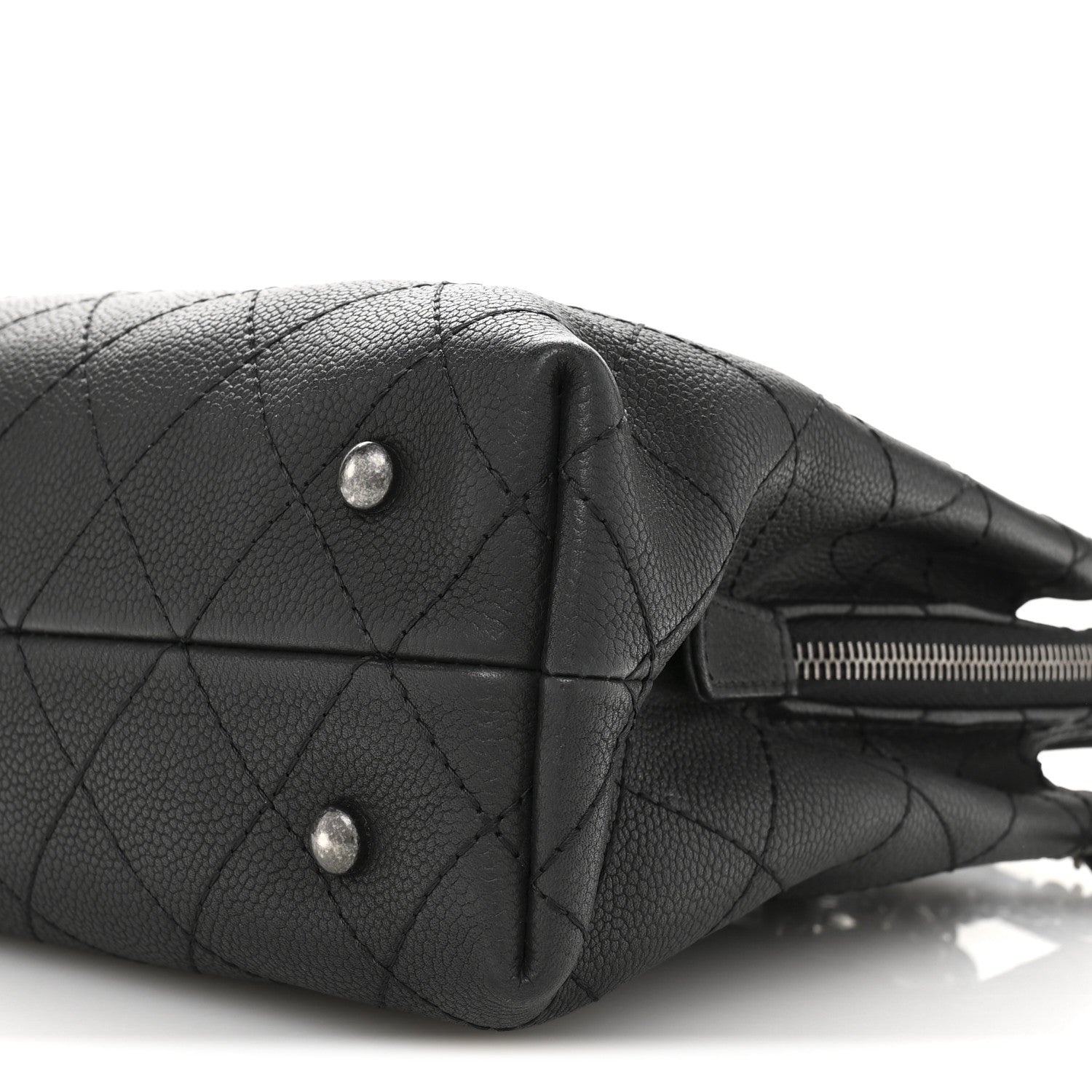 Grained Vegetal Calfskin Small Urban Shopping Tote Black