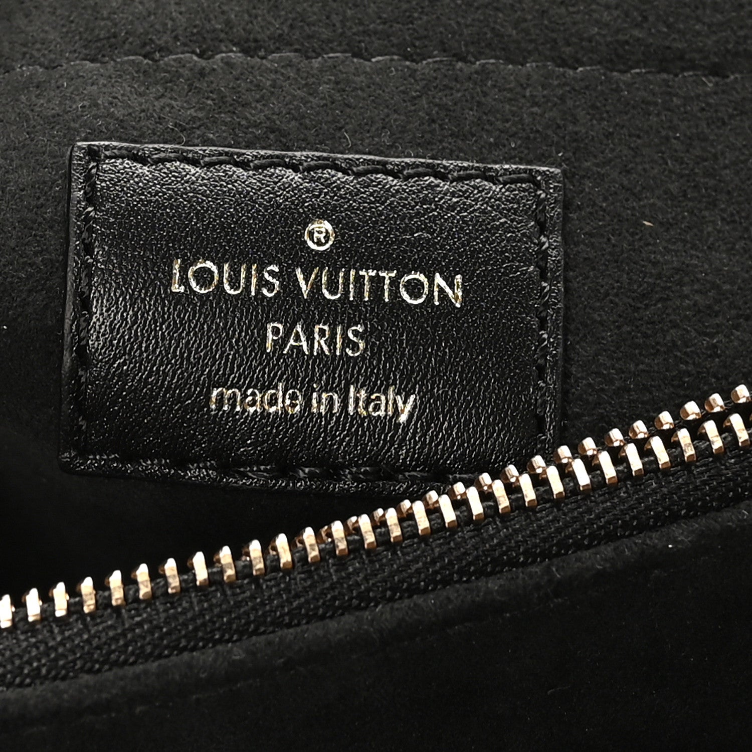 Calfskin Hold Me New Wave Black