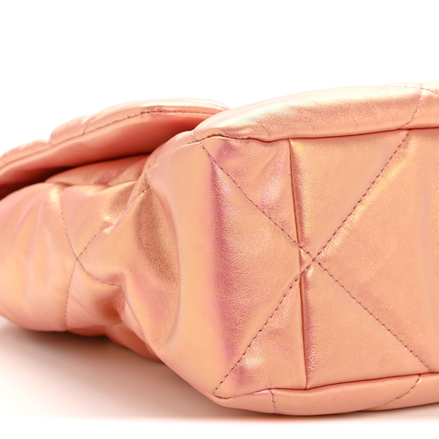 Iridescent Lambskin Quilted Large Chanel 19 Flap Pink