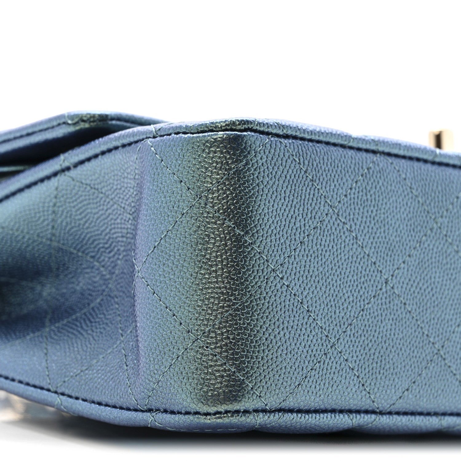 Iridescent Caviar Quilted Medium Double Flap Green