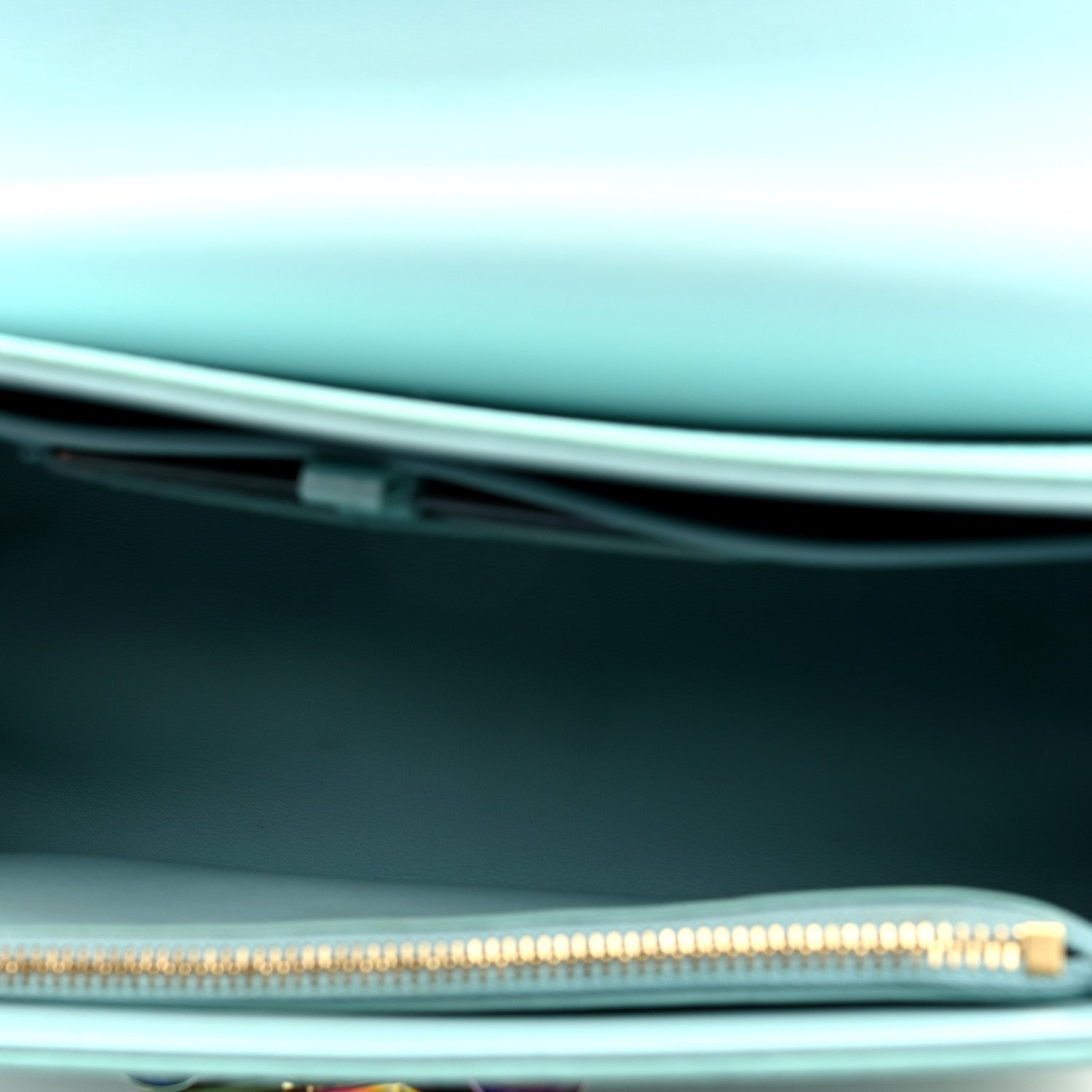 Iridescent Grained Calfskin Summer Splash Twist MM Blue