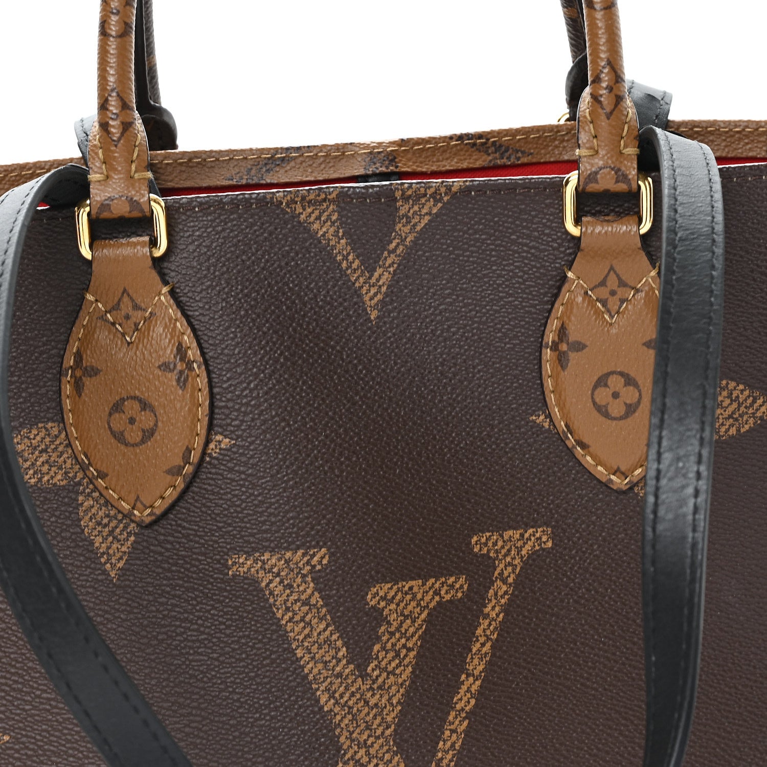 Reverse Monogram Giant Onthego MM