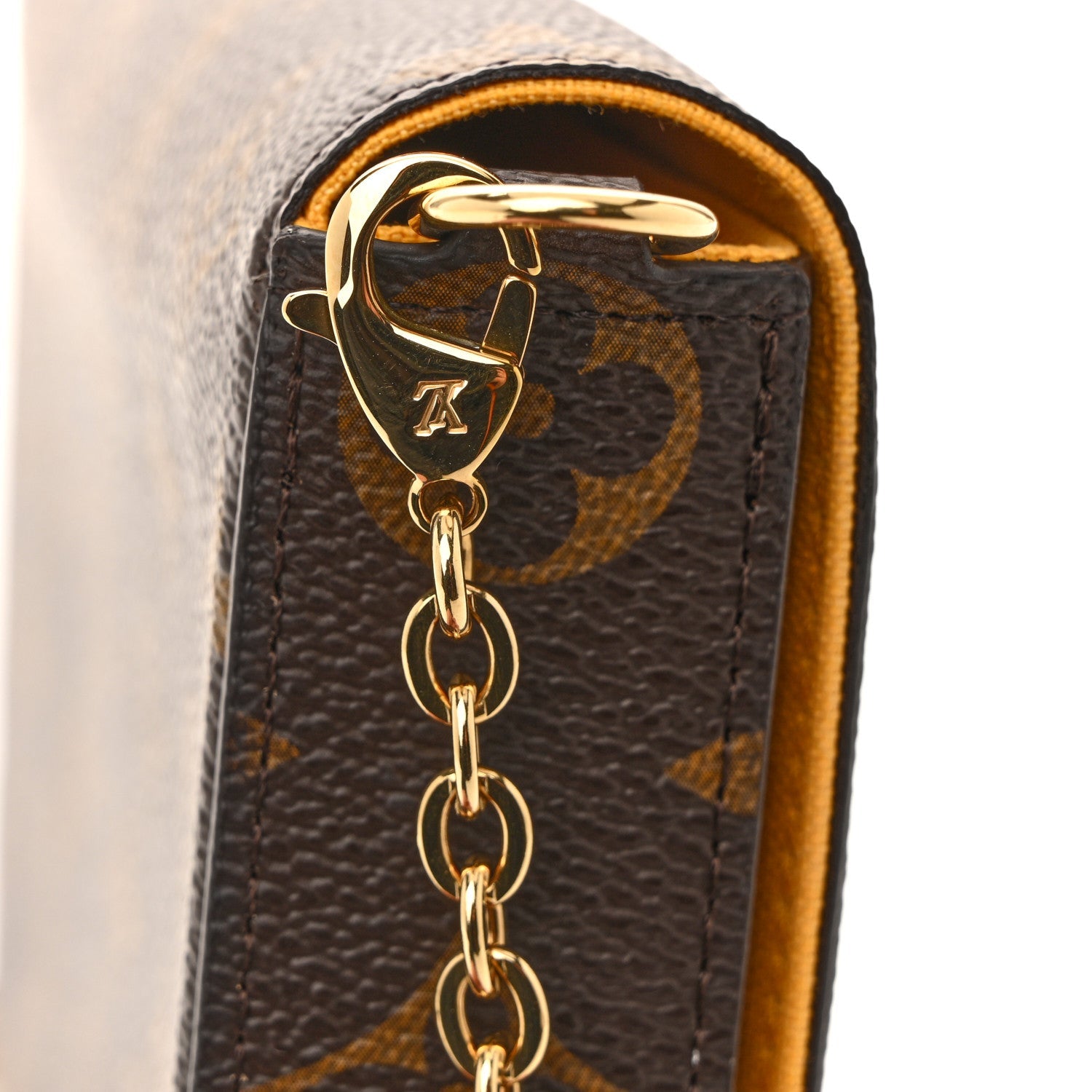 Monogram 2022 Christmas Animation New York Soho Pochette Felicie Chain Wallet Yellow
