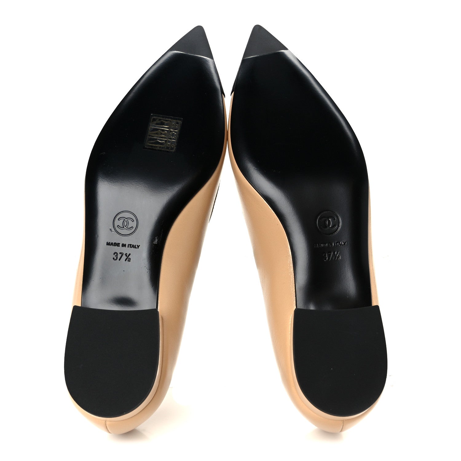 Shiny Lambskin Grosgrain Pointed Toe CC Ballet Flats 37.5 Beige Black