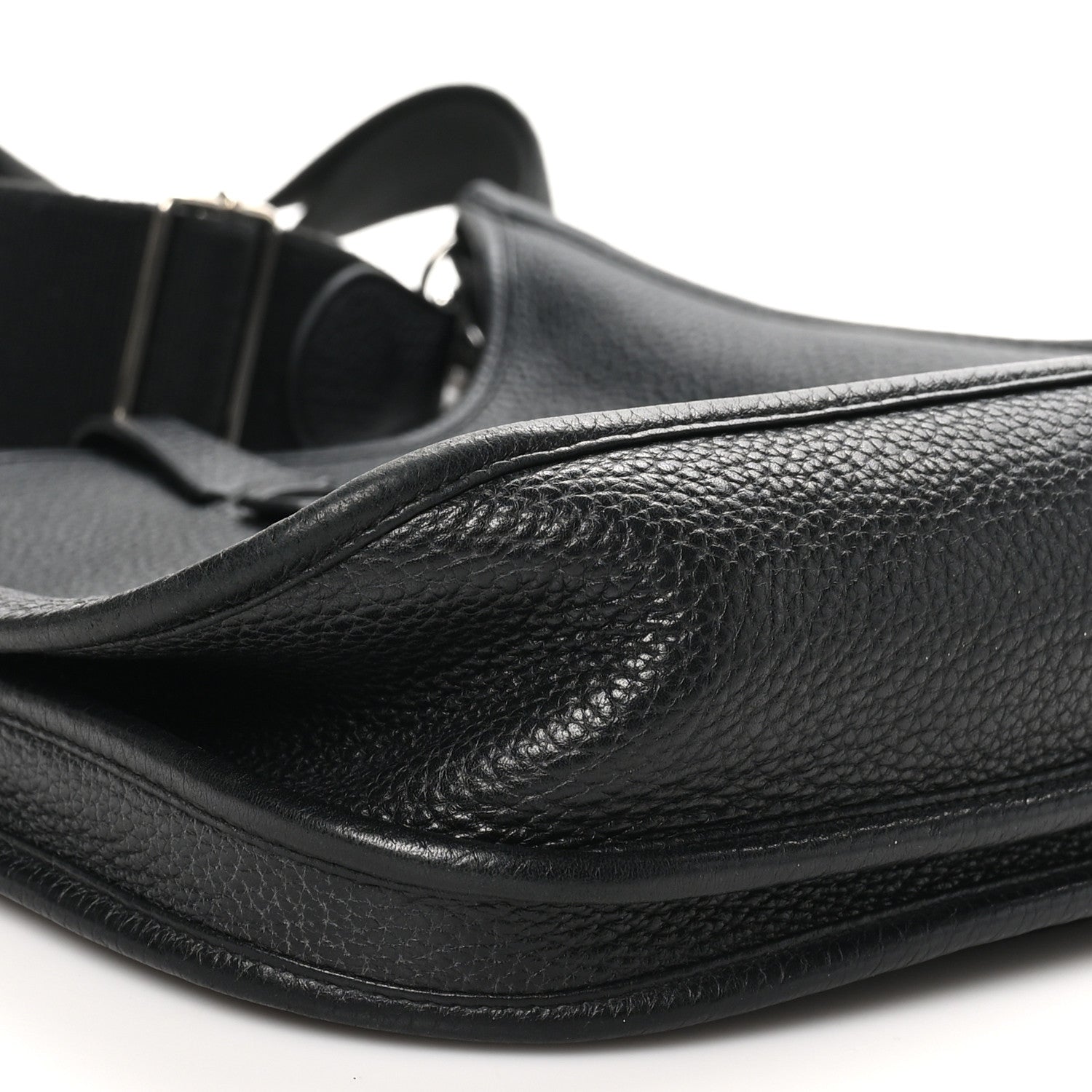 Taurillon Clemence Evelyne III PM Black
