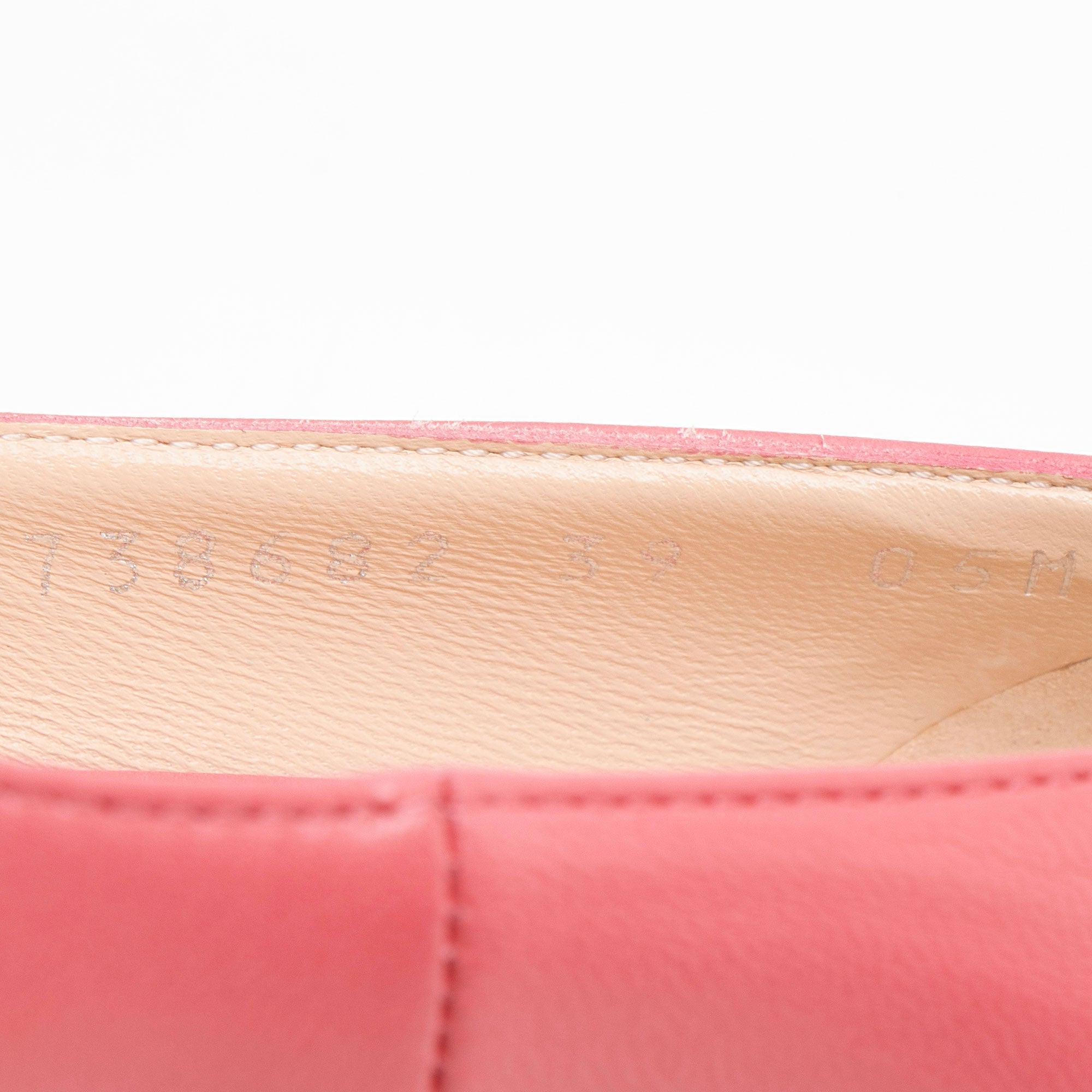 Women's Gucci Leather Malaga Kid Anita Pumps - Size 9 / 39