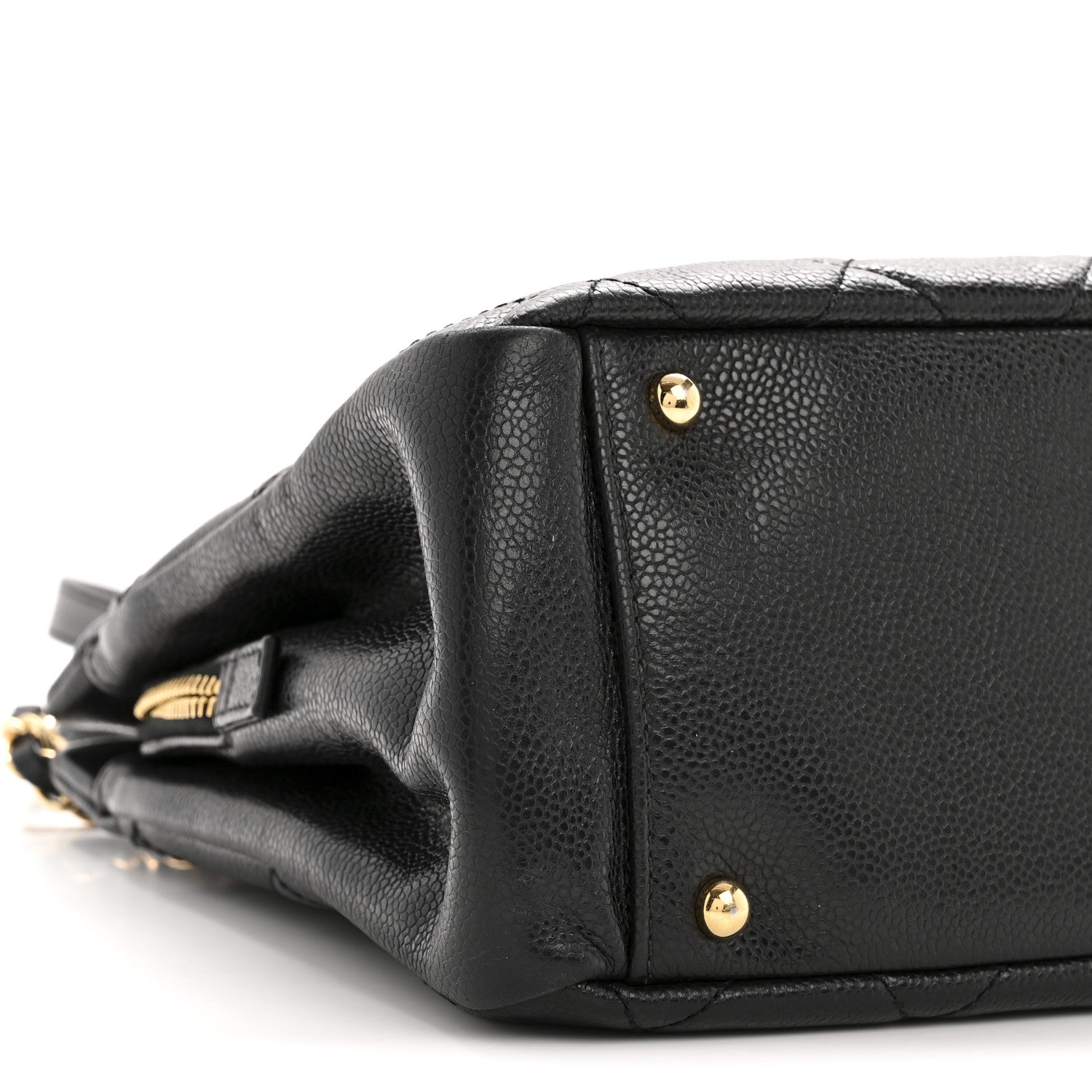 Caviar Quilted CC Timeless Soft Tote Black
