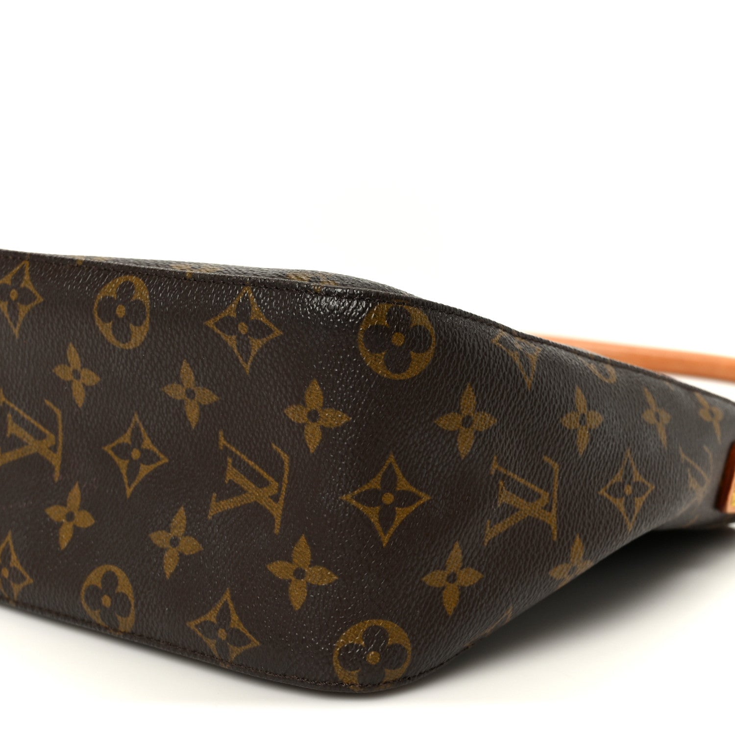 Monogram Looping MM