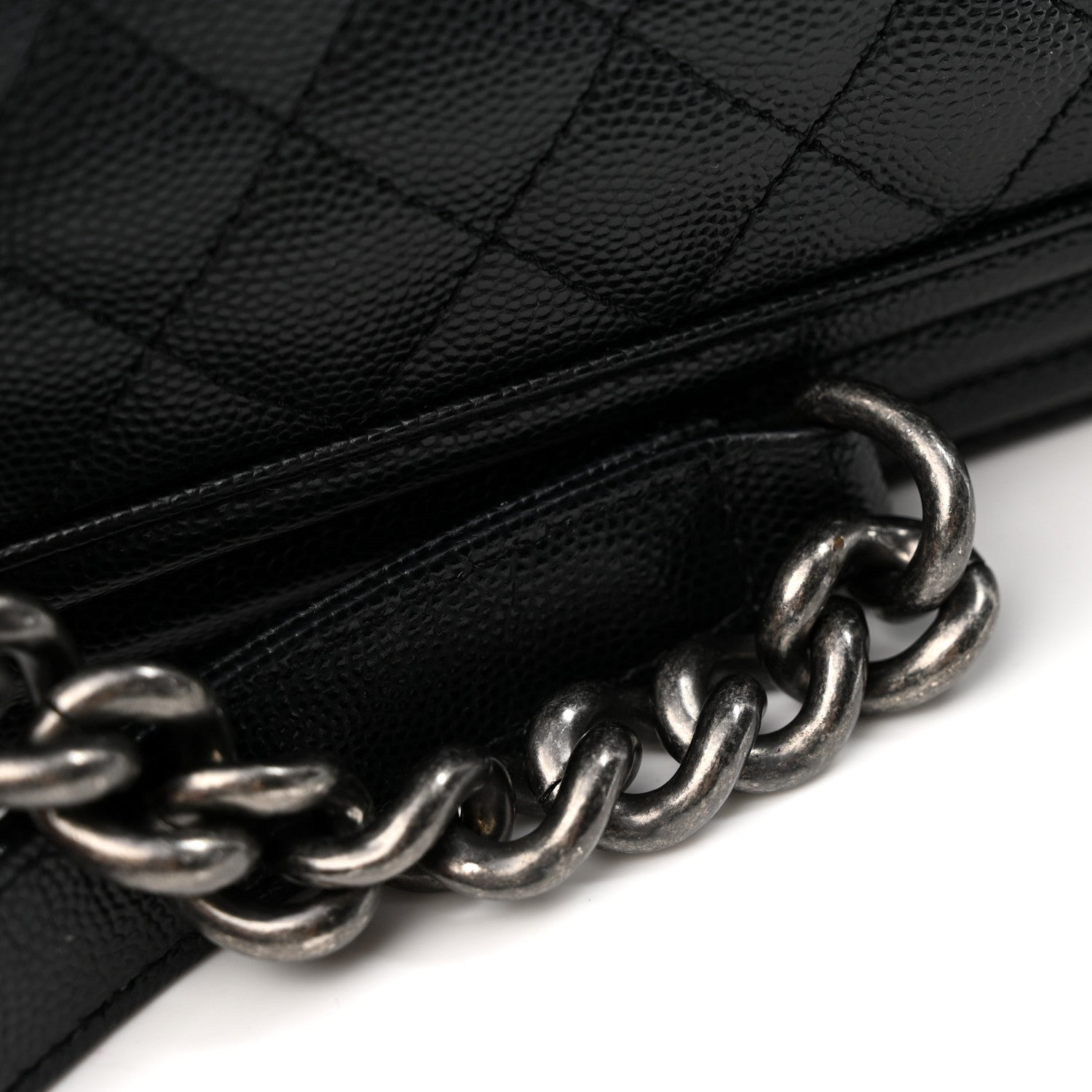 Caviar Quilted New Medium Boy Flap Black